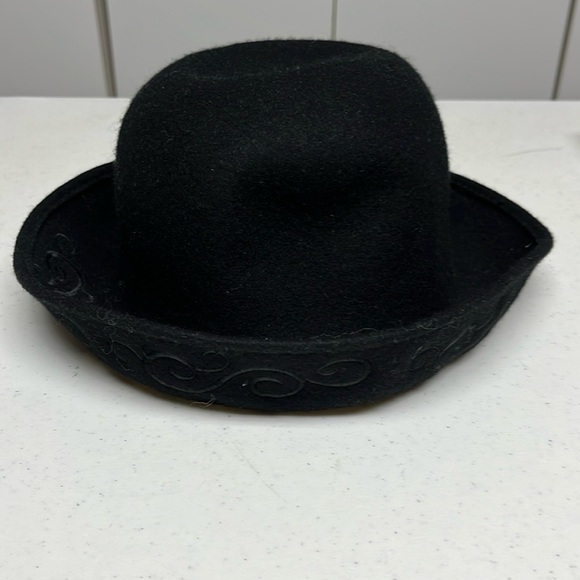Wool Embroidered bucket hat Black - Picture 5 of 12